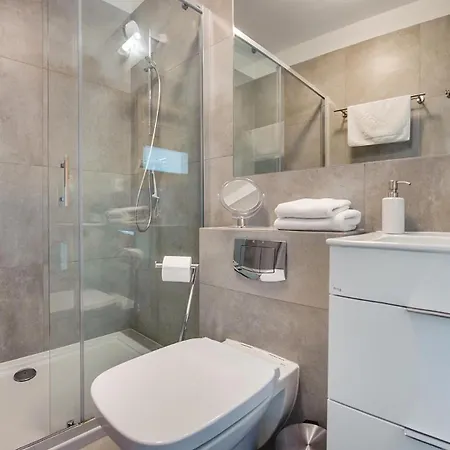 Prestige House - 2 Sypialnie Z Ogródkiem I Basenem Lejlighed *